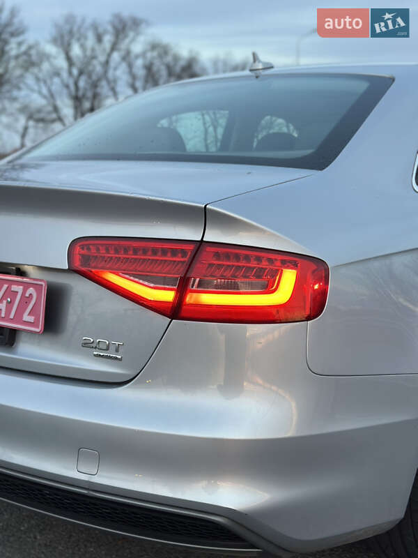 Седан Audi A4 2014 в Полтаве