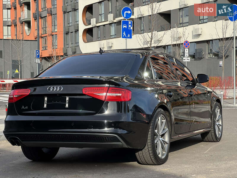 Седан Audi A4 2015 в Киеве