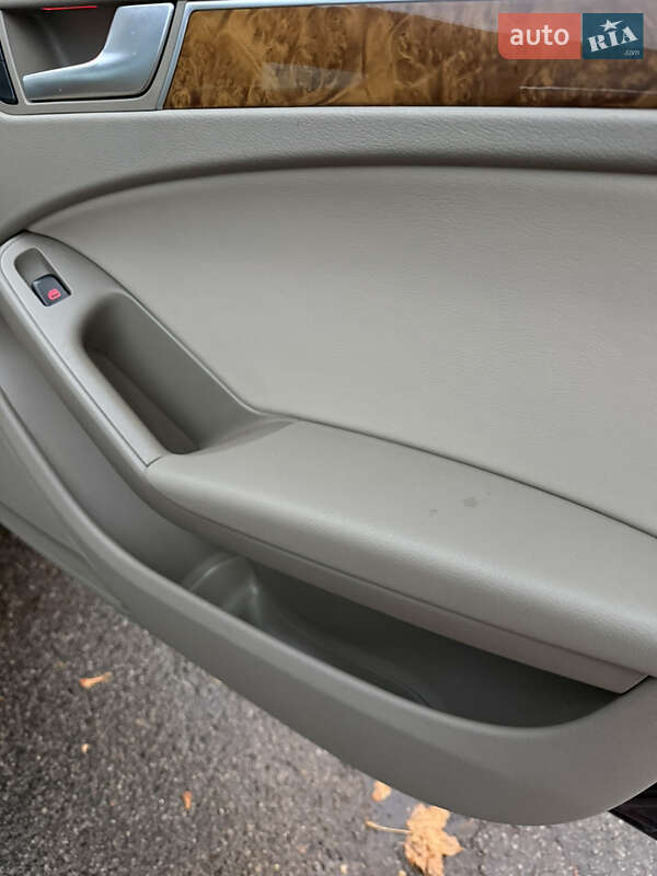 Седан Audi A4 2010 в Владимире фото 39 Седан Audi A4 2010 в Владимире