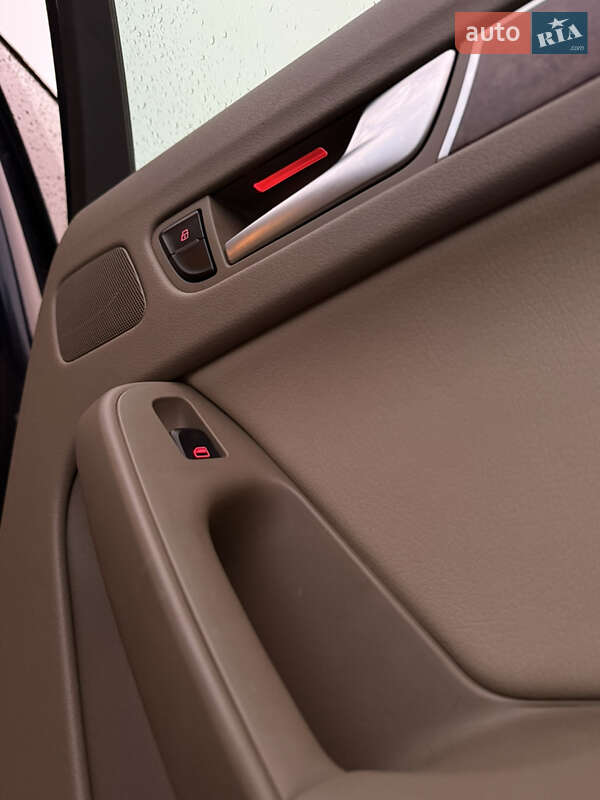 Седан Audi A4 2010 в Владимире фото 46 Седан Audi A4 2010 в Владимире