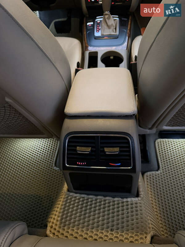 Седан Audi A4 2010 в Владимире фото 49 Седан Audi A4 2010 в Владимире