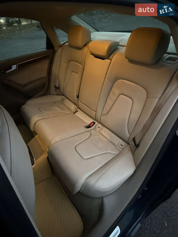 Седан Audi A4 2010 в Владимире фото 55 Седан Audi A4 2010 в Владимире