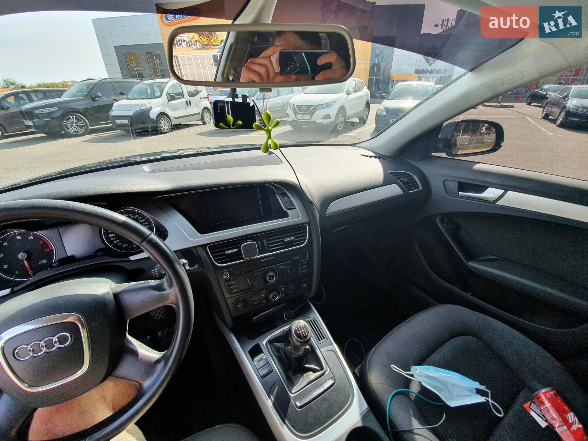2010 Audi A4 - мініатюра 27
