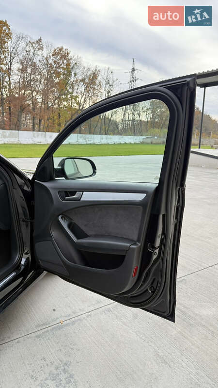 Универсал Audi A4 2011 в Луцке