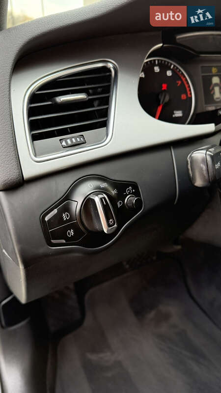 Универсал Audi A4 2011 в Луцке