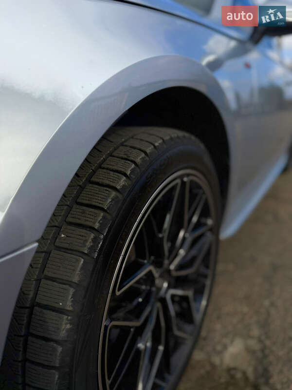 Седан Audi A4 2018 в Новомосковске