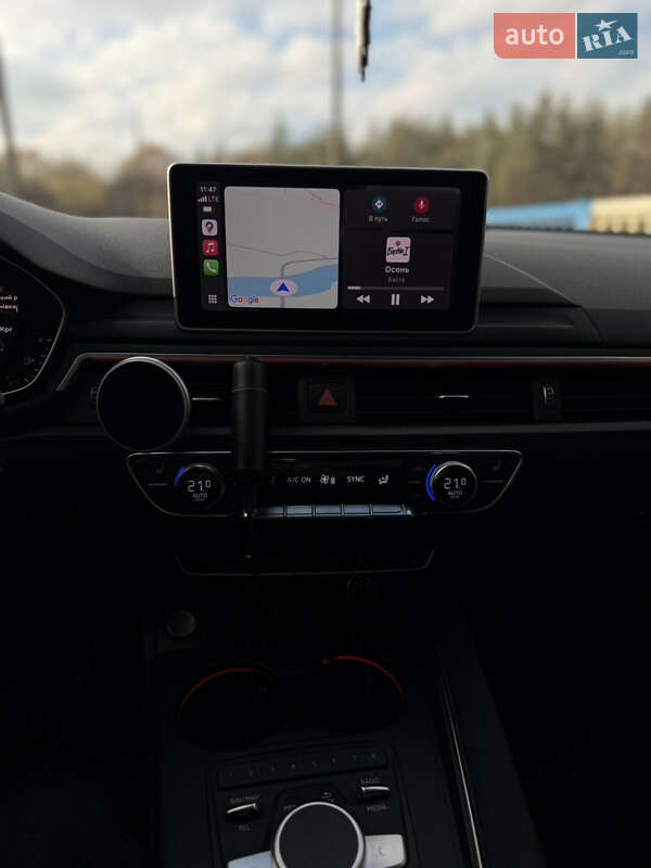 Седан Audi A4 2018 в Новомосковске