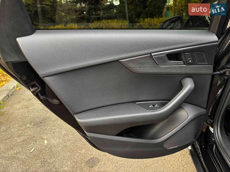 Седан Audi A4 2017 в Києві фото 27 Седан Audi A4 2017 в Києві