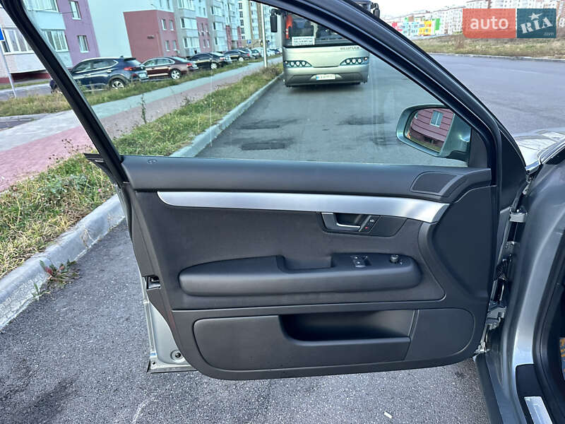 Седан Audi A4 2006 в Вінниці