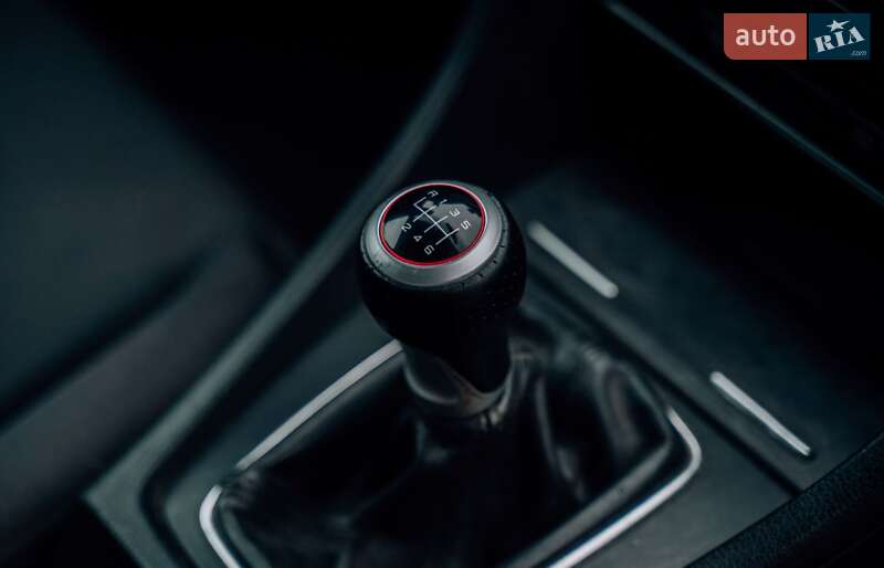 Універсал Audi A4 2002 в Острозі фото 3 Універсал Audi A4 2002 в Острозі