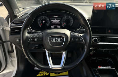 Седан Audi A4 2020 в Мукачево