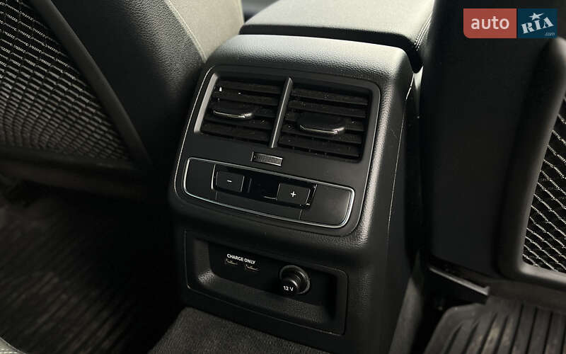 Седан Audi A4 2020 в Мукачевому фото 26 Седан Audi A4 2020 в Мукачевому