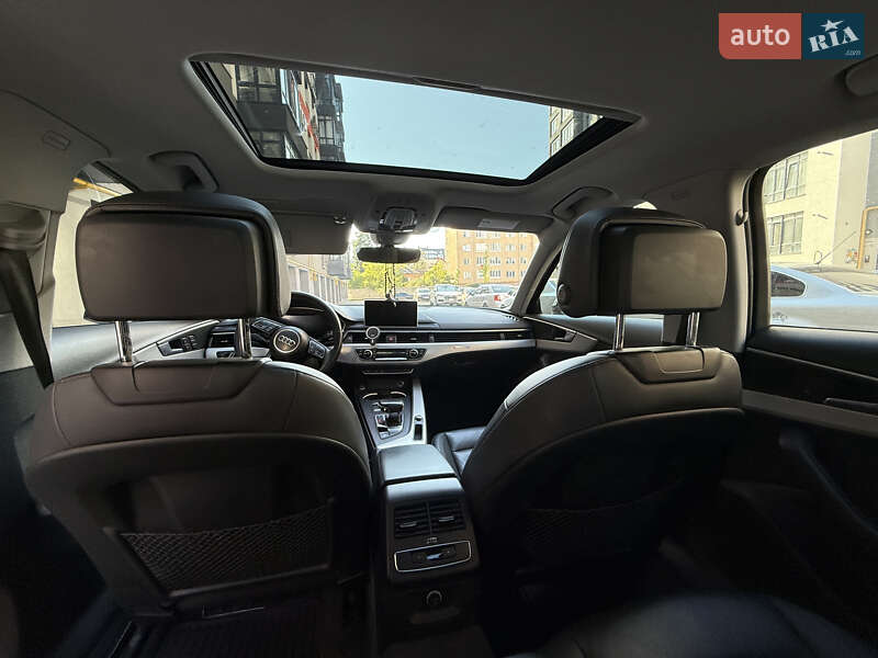 Седан Audi A4 2016 в Івано-Франківську