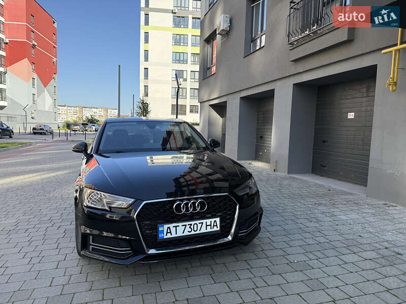 Седан Audi A4 2016 в Івано-Франківську