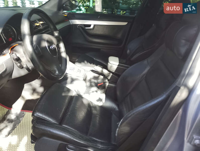 Седан Audi A4 2003 в Хмельницком