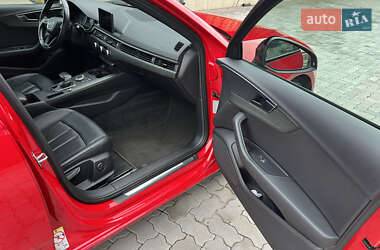 Седан Audi A4 2018 в Луцке