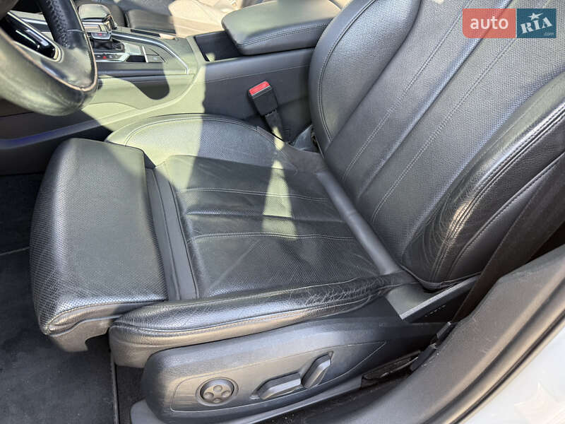 Седан Audi A4 2016 в Києві