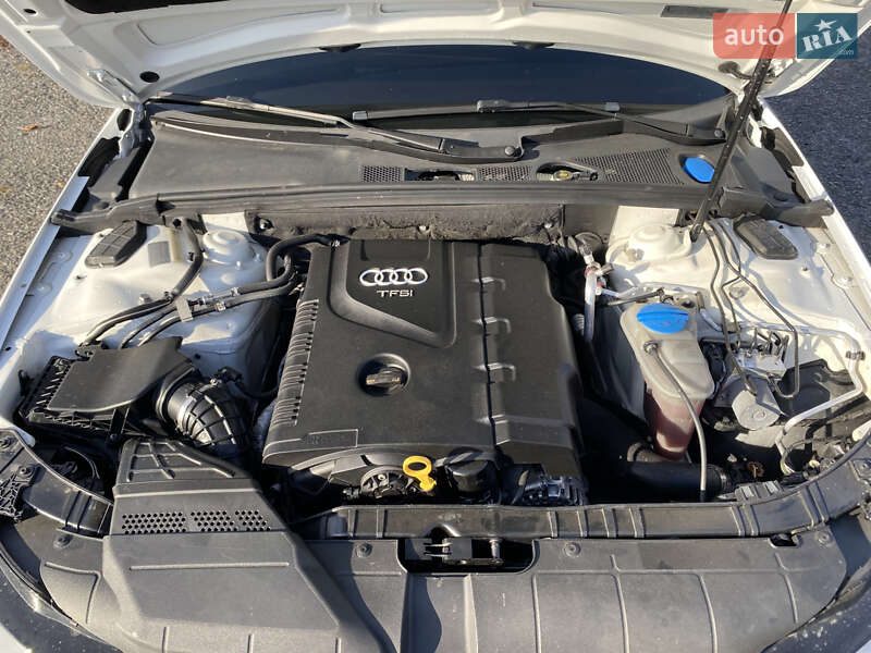 Седан Audi A4 2012 в Черкассах