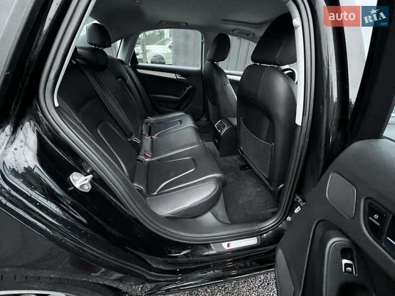 Седан Audi A4 2016 в Одесі