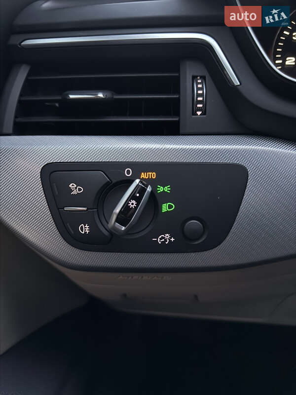 Седан Audi A4 2016 в Харкові фото 43 Седан Audi A4 2016 в Харкові