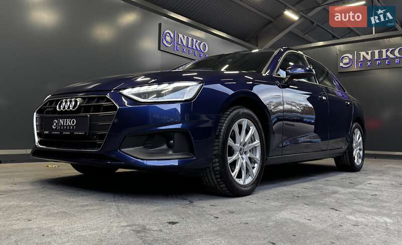 Седан Audi A4 2020 в Києві