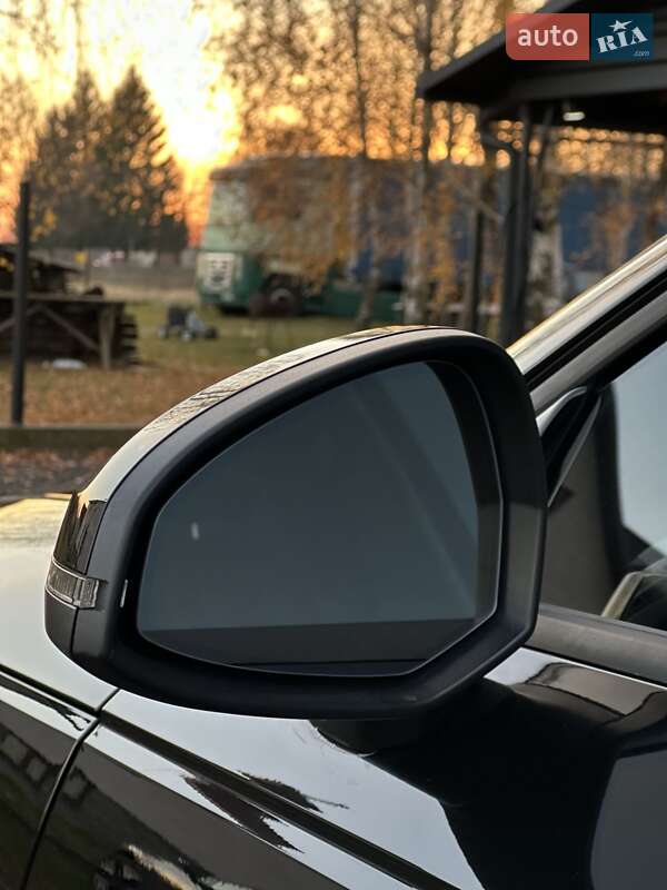 Седан Audi A4 2017 в Любешові