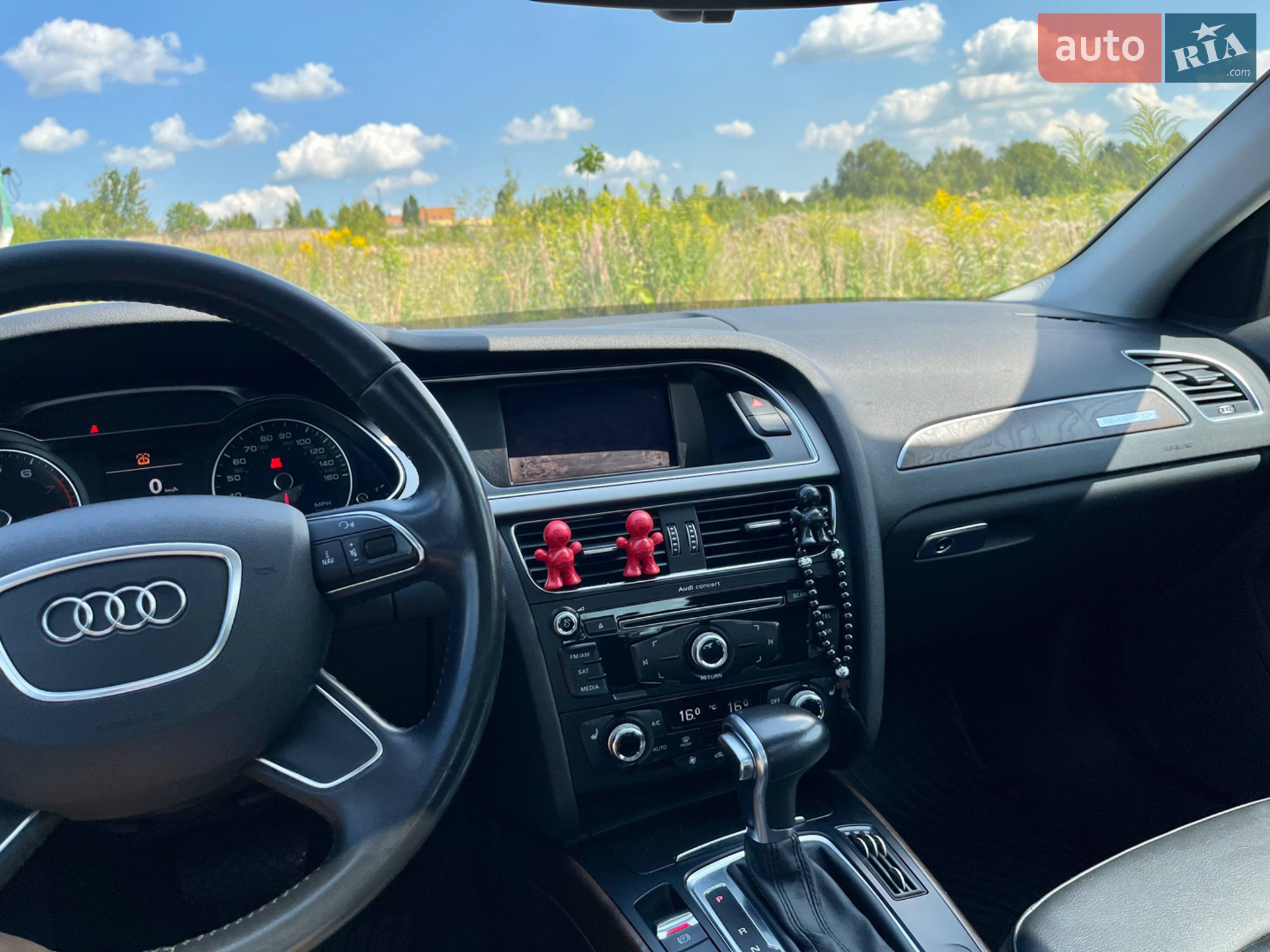 2014 Audi A4 - мініатюра 25