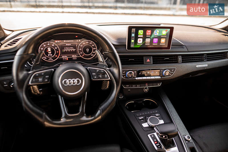 Седан Audi A4 2018 в Львове
