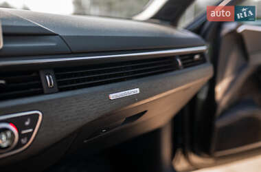 Седан Audi A4 2018 в Львове