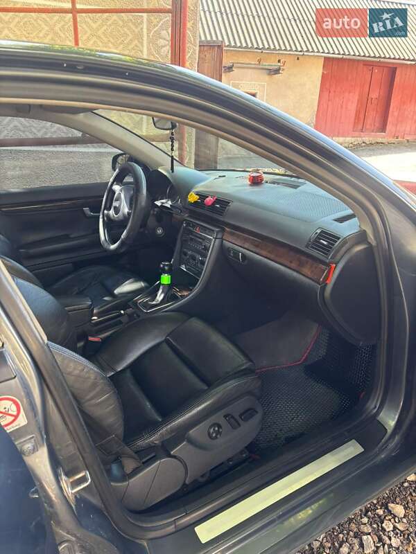 Седан Audi A4 2000 в Подгайцах