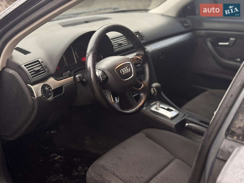 Седан Audi A4 2002 в Тернополі