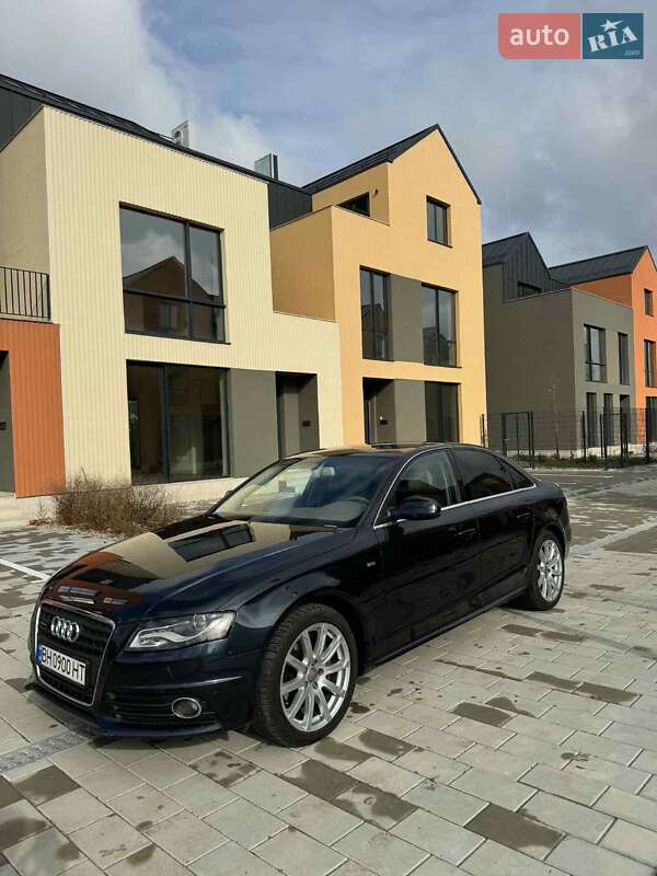 Седан Audi A4 2012 в Одесі