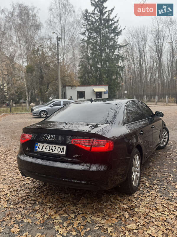 Седан Audi A4 2012 в Харкові