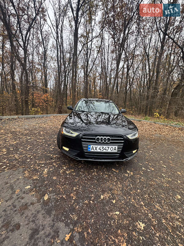 Седан Audi A4 2012 в Харкові