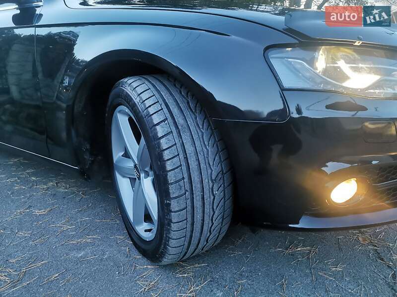 Седан Audi A4 2008 в Львові