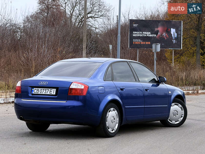 Седан Audi A4 2004 в Мені фото 12 Седан Audi A4 2004 в Мені