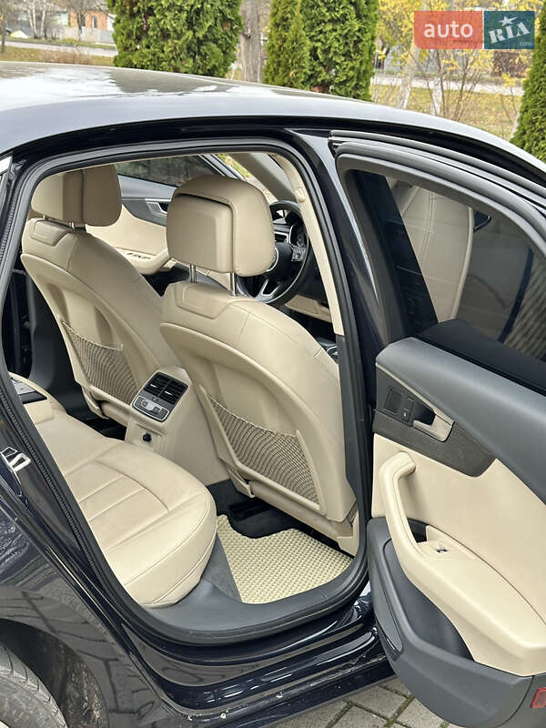 Седан Audi A4 2018 в Києві