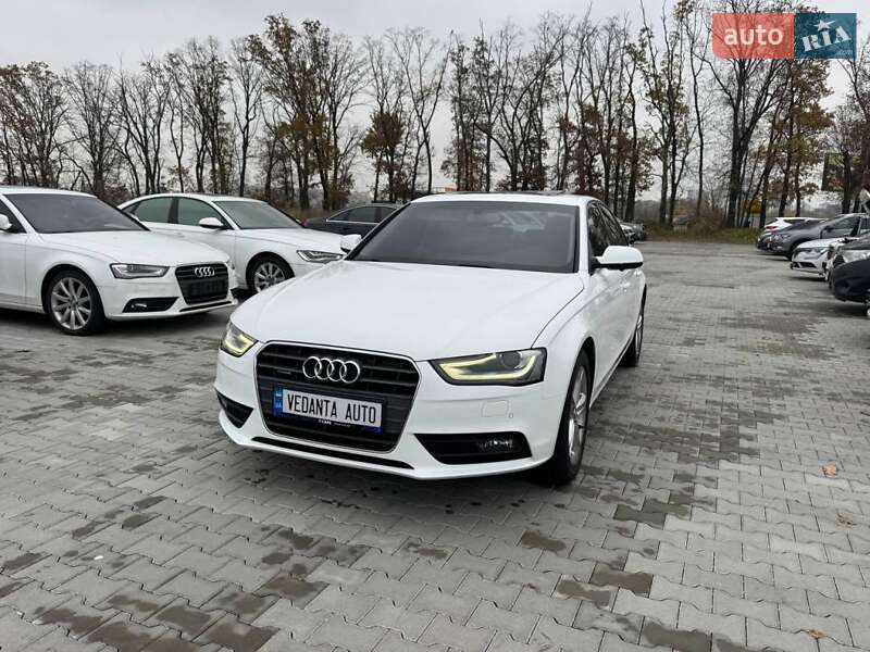 Седан Audi A4 2014 в Києві фото 2 Седан Audi A4 2014 в Києві