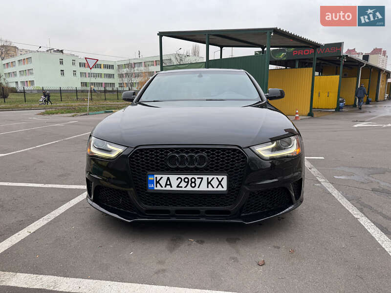 Седан Audi A4 2014 в Киеве