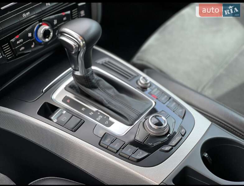 Седан Audi A4 2014 в Чорткові