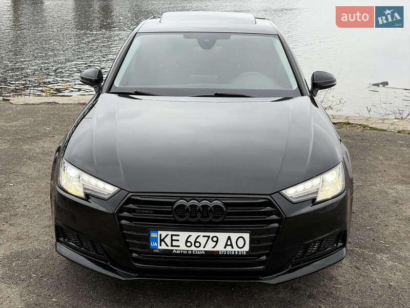 Седан Audi A4 2016 в Дніпрі