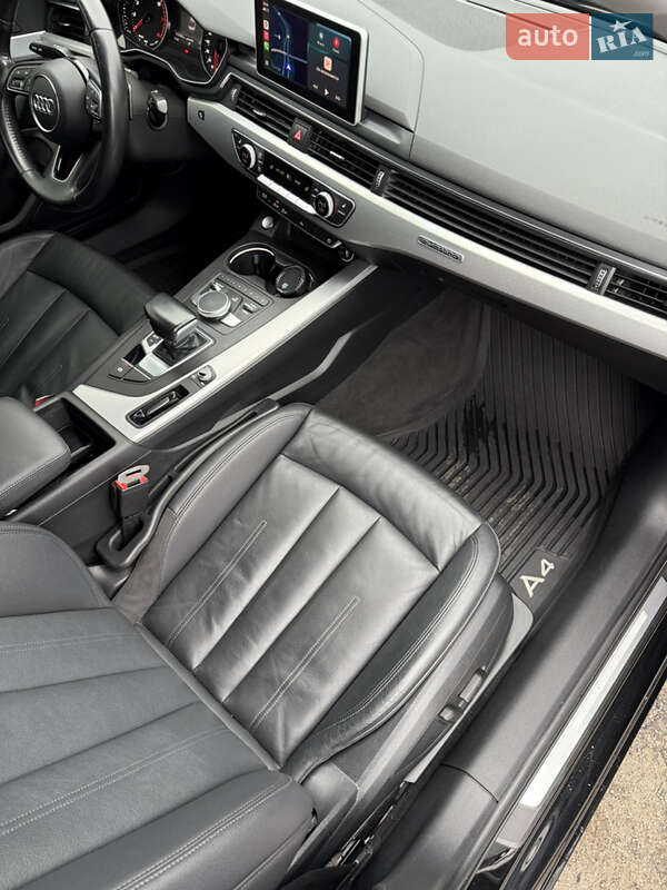 Седан Audi A4 2016 в Дніпрі