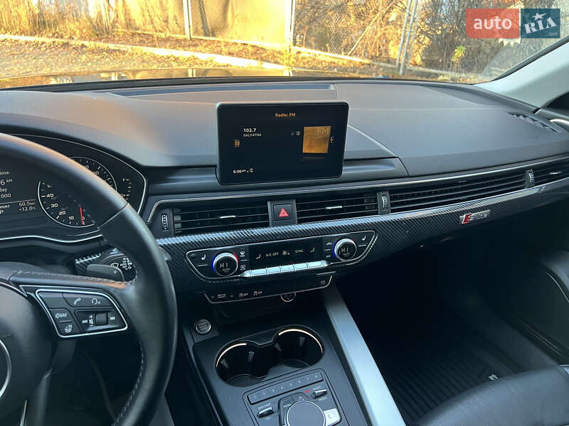 Седан Audi A4 2016 в Дрогобыче