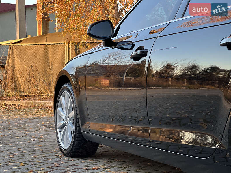 Седан Audi A4 2016 в Дрогобыче