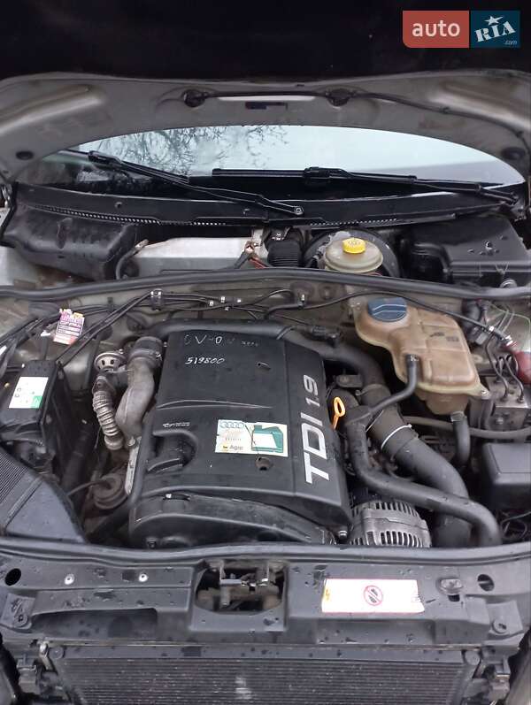 Універсал Audi A4 1998 в Калинівці