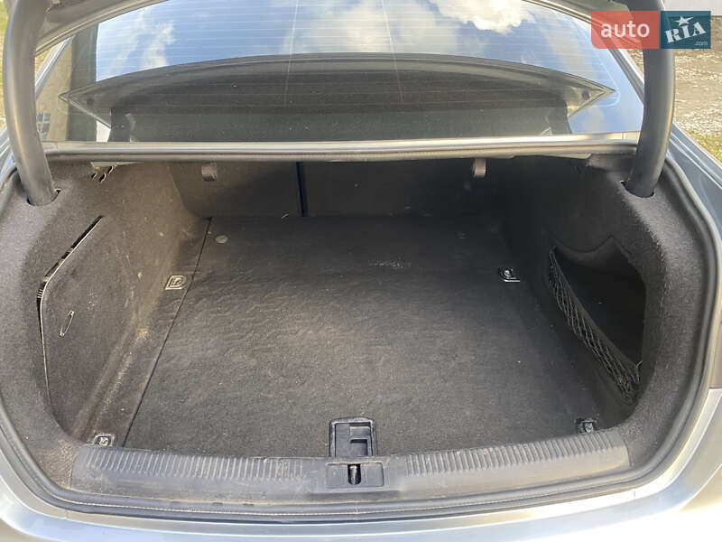 Седан Audi A4 2011 в Новояворівську фото 13 Седан Audi A4 2011 в Новояворівську