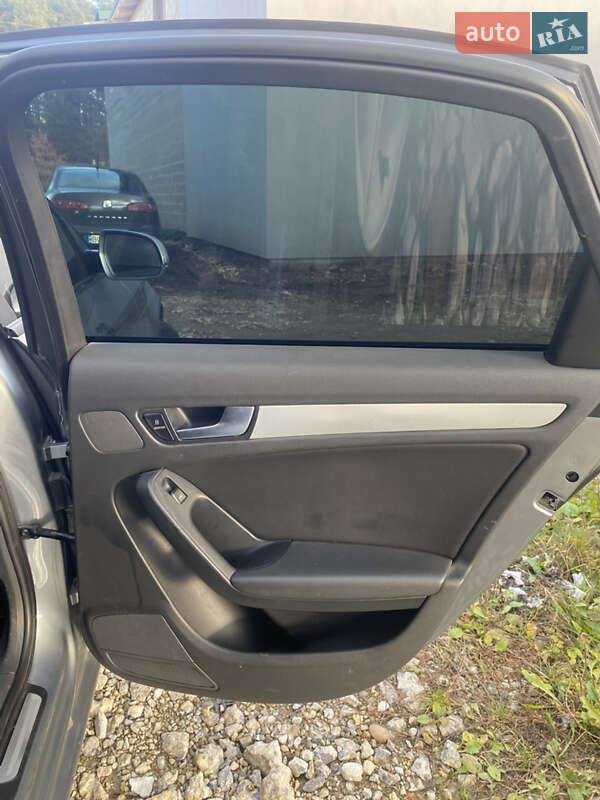 Седан Audi A4 2011 в Новояворівську фото 21 Седан Audi A4 2011 в Новояворівську