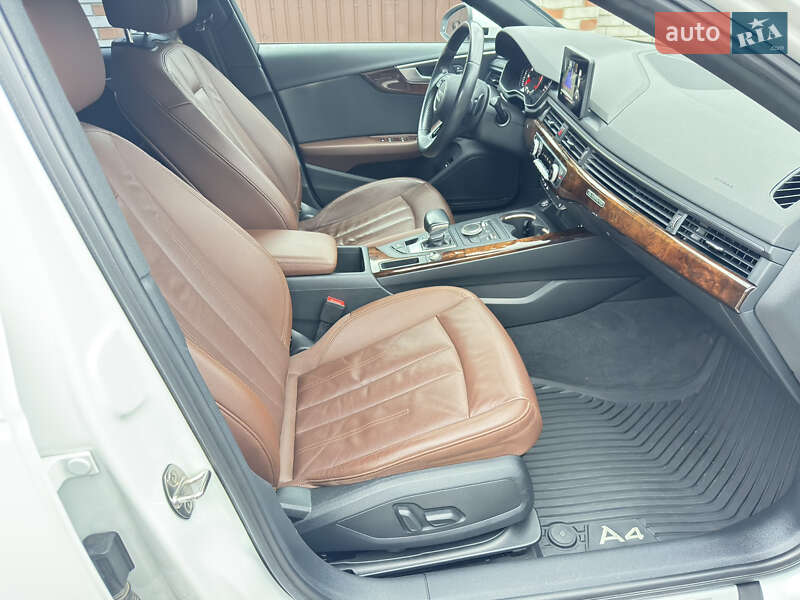 Седан Audi A4 2018 в Києві