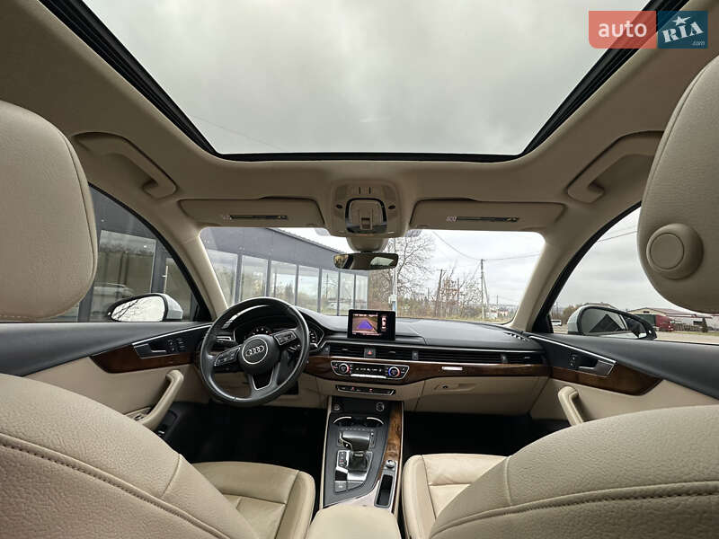 Седан Audi A4 2016 в Львове