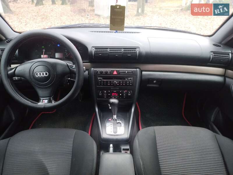 Седан Audi A4 2000 в Ивано-Франковске